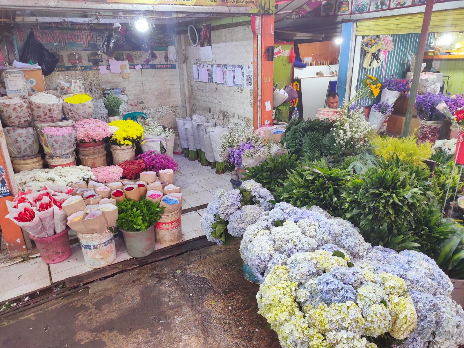 Papan Bunga Wedding - Adji Florist